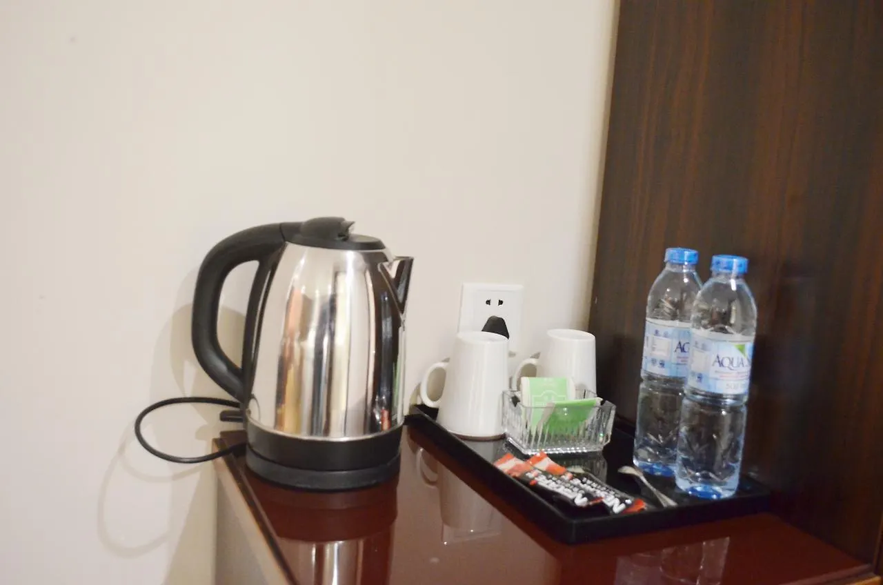 Star Hotel And Casino Kampala 3*,